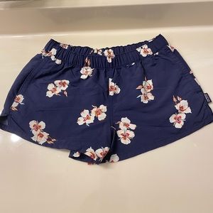 Patagonia Barely Baggies size small